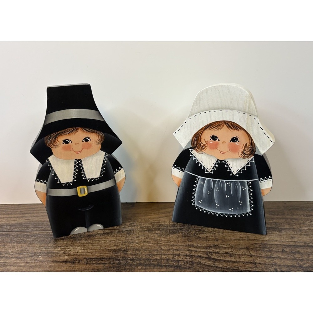 Vintage Wooden Folk Art Hand Painted Boy & Girl 6.5" Pilgrim Figures